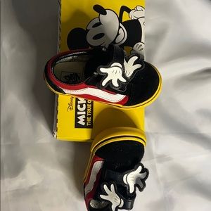 Mickey Vans